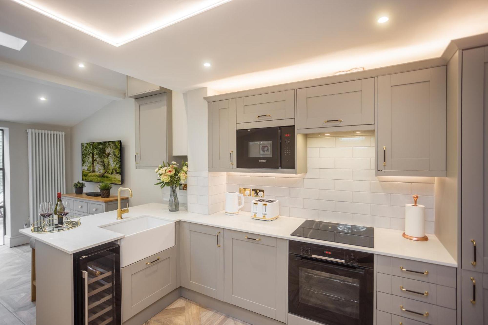 Historic City Centre Town House Chester Exterior photo