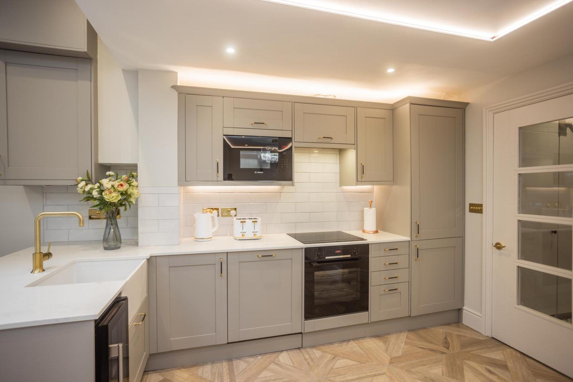 Historic City Centre Town House Chester Exterior photo